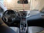 Hyundai Elantra-8