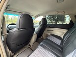 Toyota Prius-14