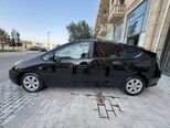 Toyota Prius-5