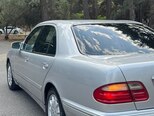 Mercedes E 200-9