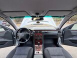 Mercedes E 200-13