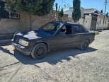 Mercedes 190-2