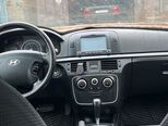 Hyundai Sonata-3