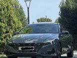 Hyundai Elantra-11