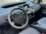 Toyota Prius-4