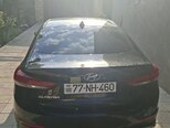 Hyundai Elantra-2