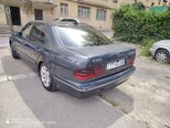 Mercedes E 220-3
