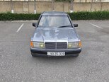 Mercedes 190-2