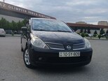 Nissan Tiida-6