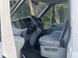 Ford Transit-10