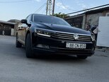 Volkswagen Passat-2