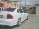 Opel Vectra-4