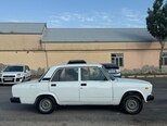 LADA (VAZ) 2107-2