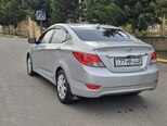 Hyundai Accent-7