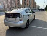 Toyota Prius-5