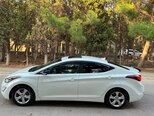 Hyundai Elantra-7