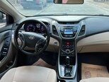 Hyundai Elantra-18