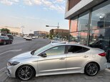Hyundai Elantra-5