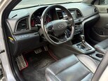 Hyundai Elantra-11