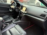 Hyundai Elantra-13