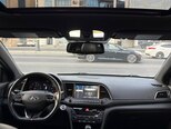 Hyundai Elantra-21