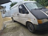 Ford Transit-4