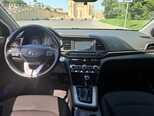 Hyundai Elantra-3