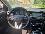 Hyundai Elantra-8