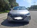 Hyundai Elantra-1