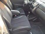 Nissan Tiida-9