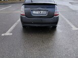 Toyota Prius-3