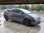 Toyota Prius-4