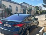 Hyundai Elantra-3