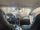Hyundai Elantra-4