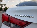 Hyundai Elantra-7
