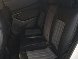 Hyundai Elantra-13