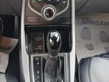 Hyundai Elantra-12
