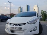 Hyundai Elantra-1